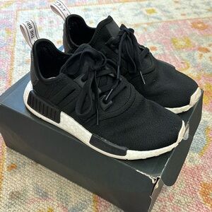 Adidas NMD_R1 Black Size 5.5